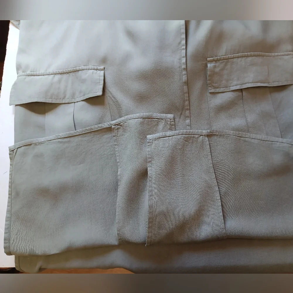 Walter Baker Utility vest jacket, size M, green, Safari Vacation, Lyocell. - Picture 12 of 15